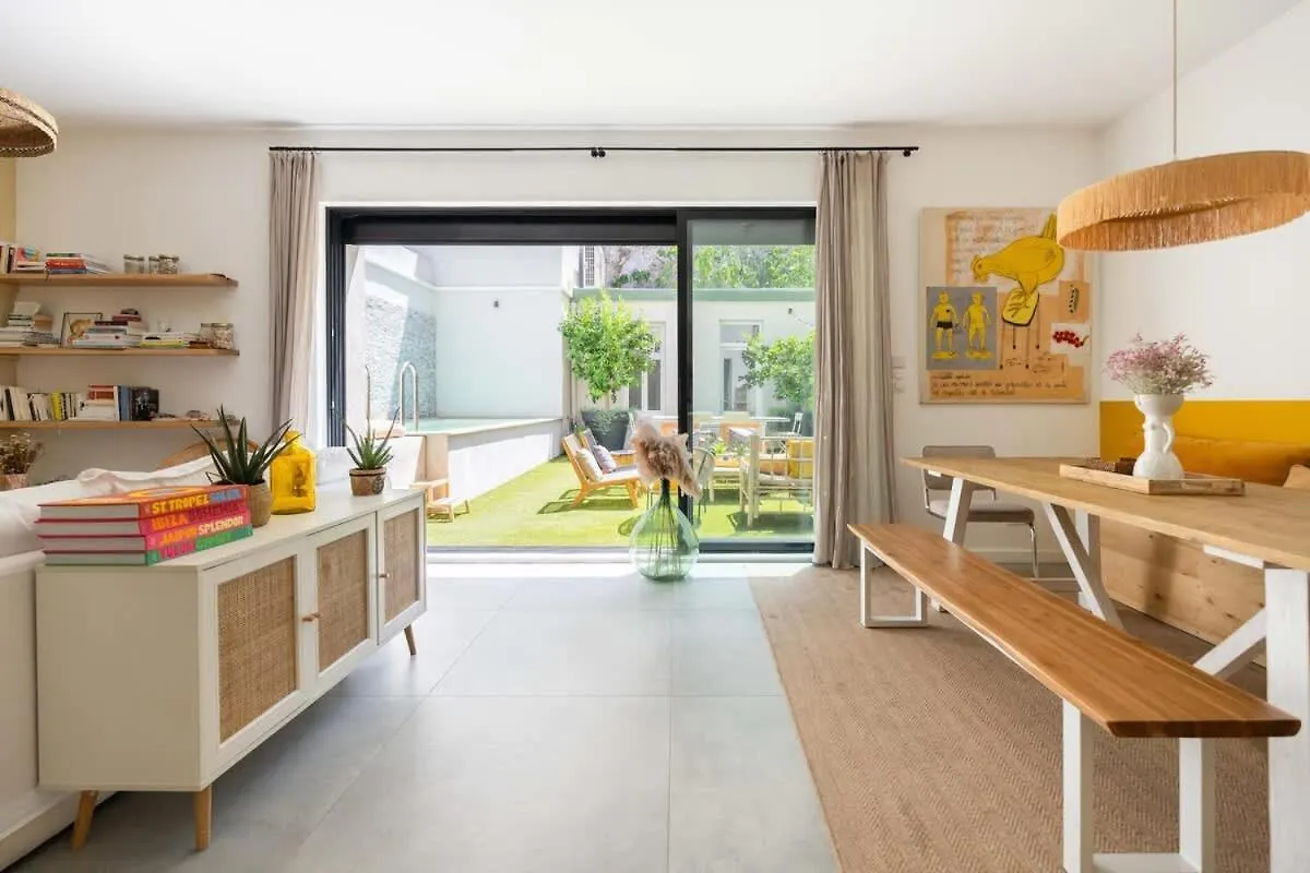 Charming City Villa In The Heart Of Marsylia 0*,  Francja